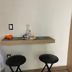 La Casa De Las Flores Airbnb